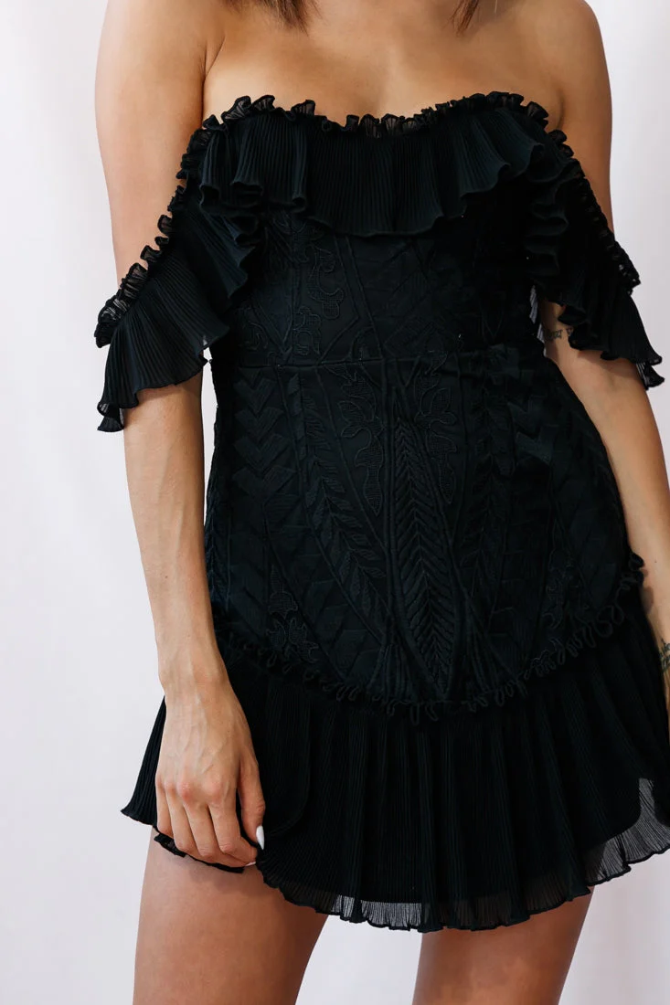 Dreamy Off-Shoulder Mini Dress Black - Image 4