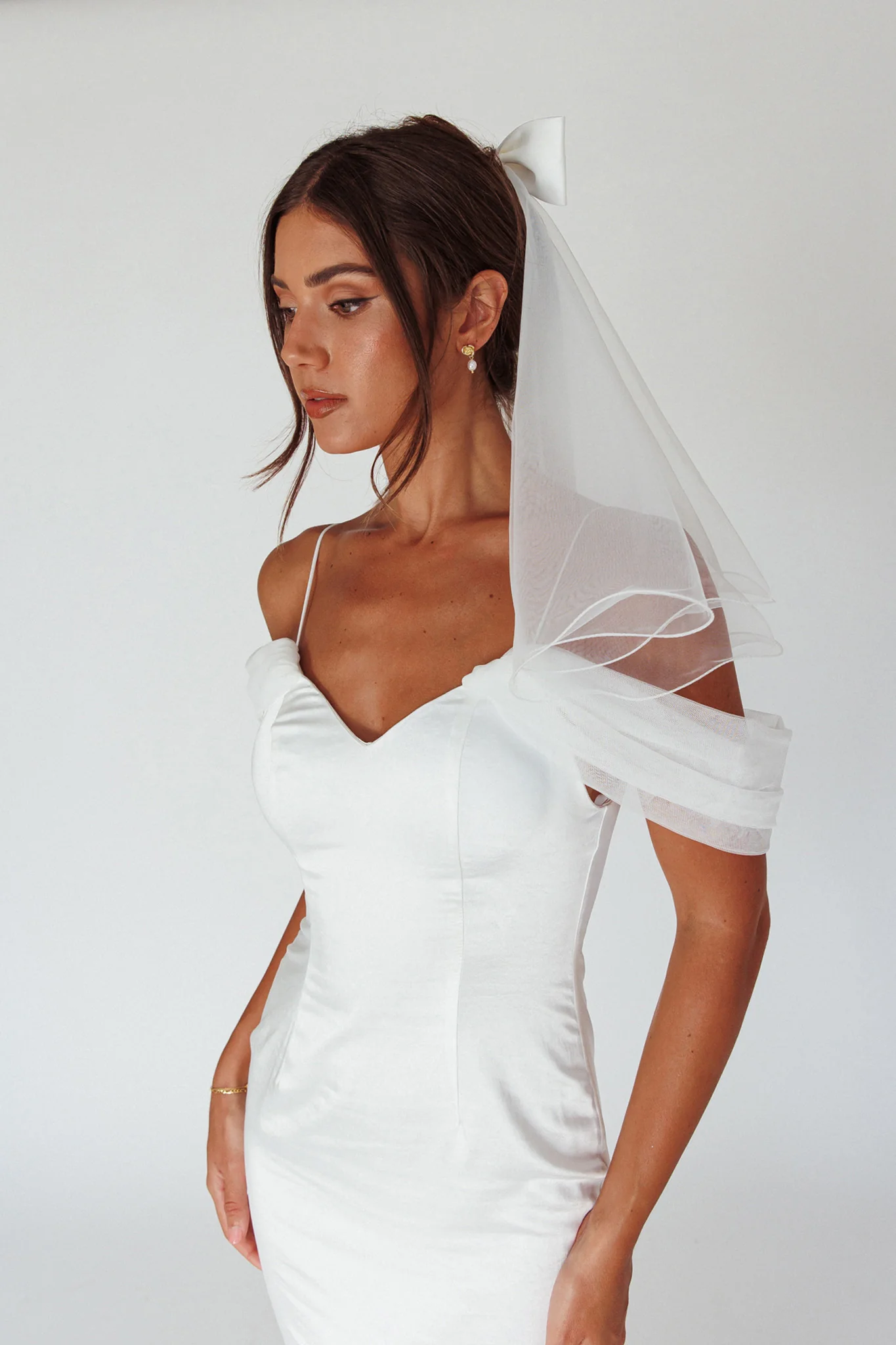 Florence Bow Bridal Veil White - Image 3