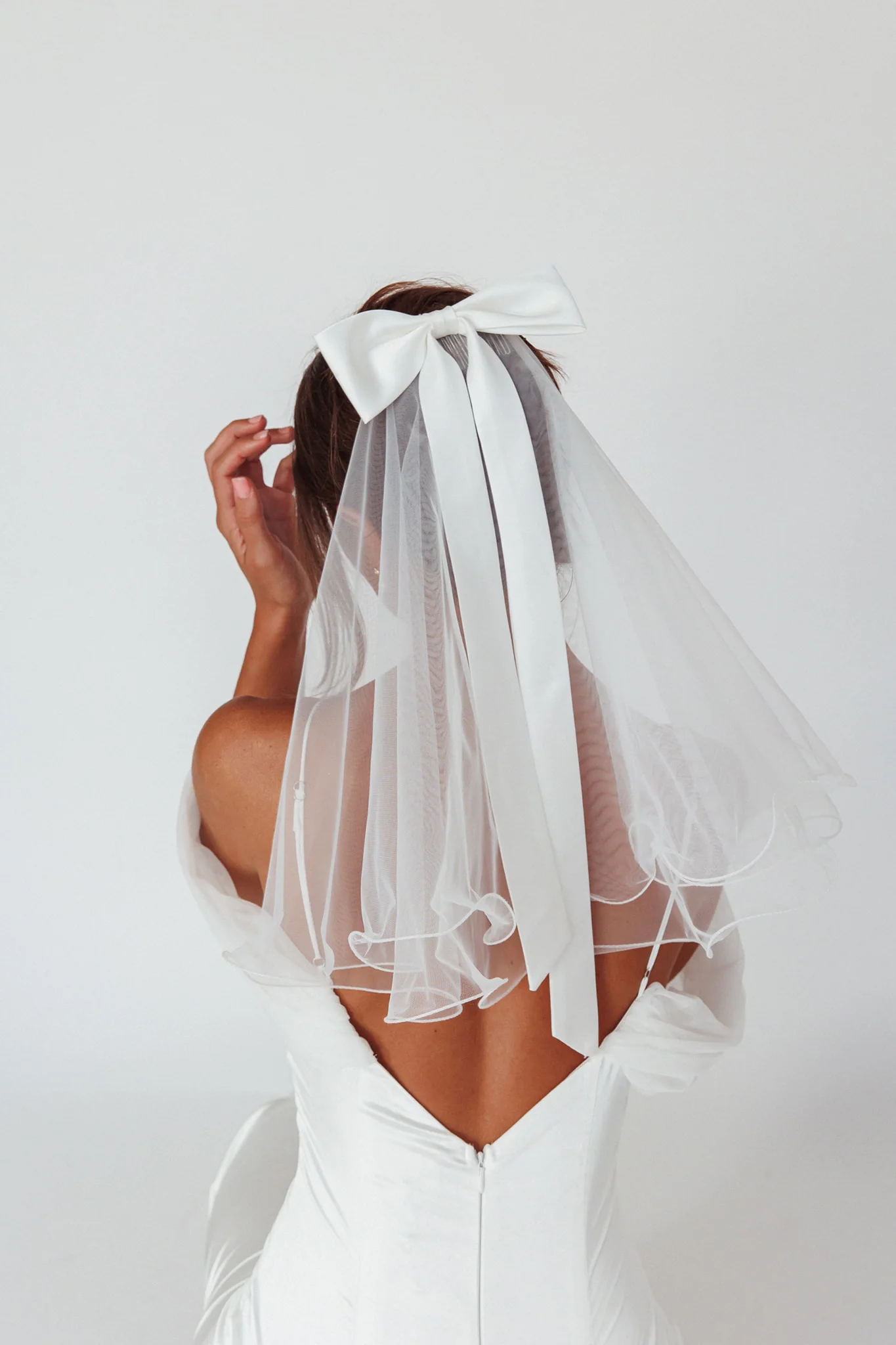 Florence Bow Bridal Veil White - Image 5