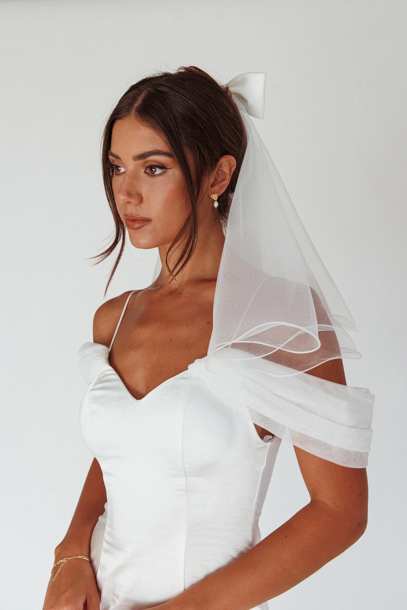 Florence Bow Bridal Veil White - Image 8