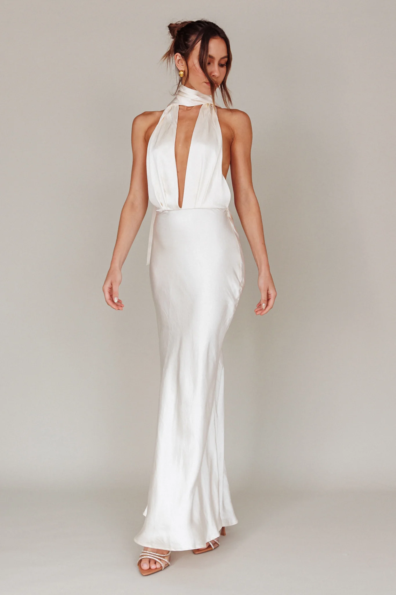 Italia Azure Halterneck Maxi Dress Oyster - Image 5